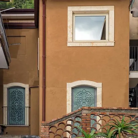 Giasone Lejlighed Taormina